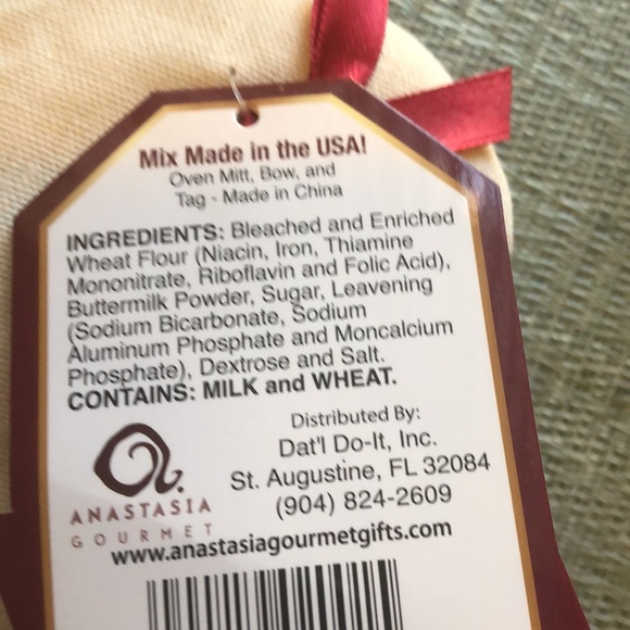 #23 Oven Mitt with Bread Mix - Picture 8 of 13